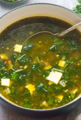 Green Borscht (Ukrainian Spinach Soup)