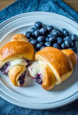 Blueberry Cheesecake Rolls