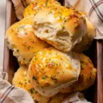 Cheesy Garlic Dinner Rolls