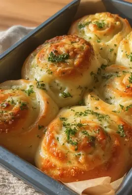 Cheesy Garlic Pull-Apart Rolls