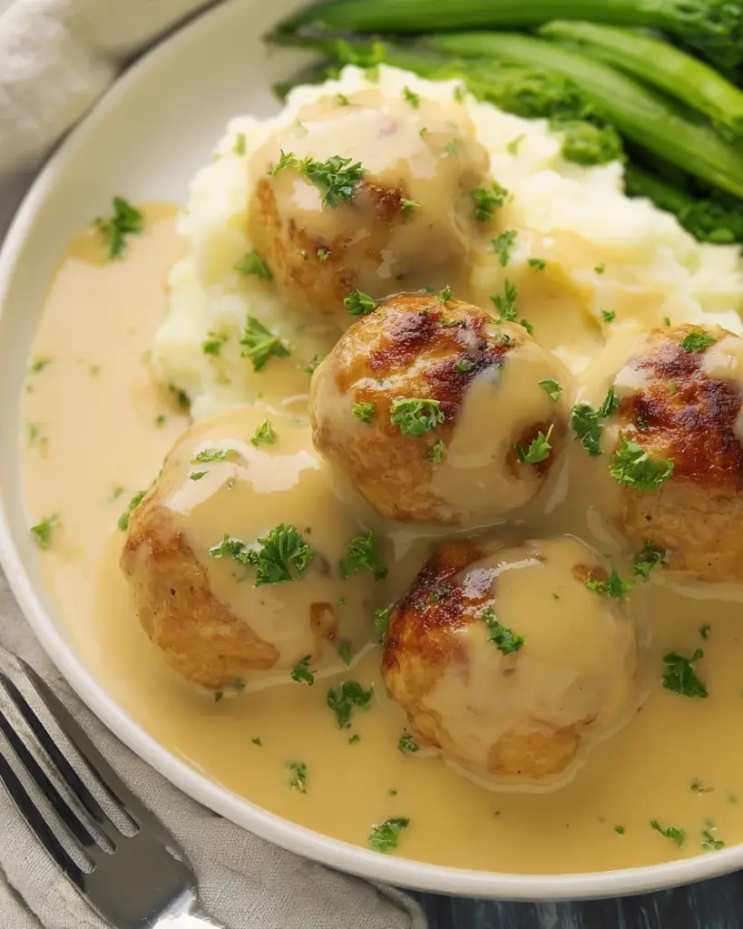 Turkey Meatballs & Gravy Instant Pot Recipe