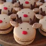 christmas reindeer macarons