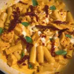 spicy chicken and mozzarella pasta