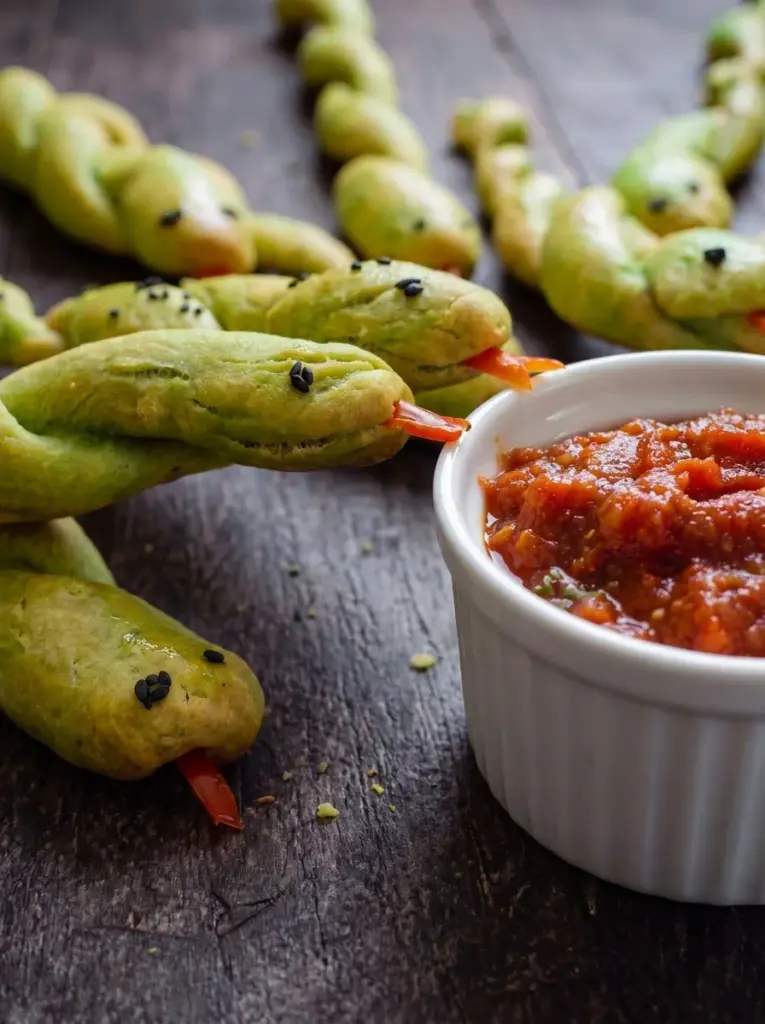 Halloween Snake BreadSticks